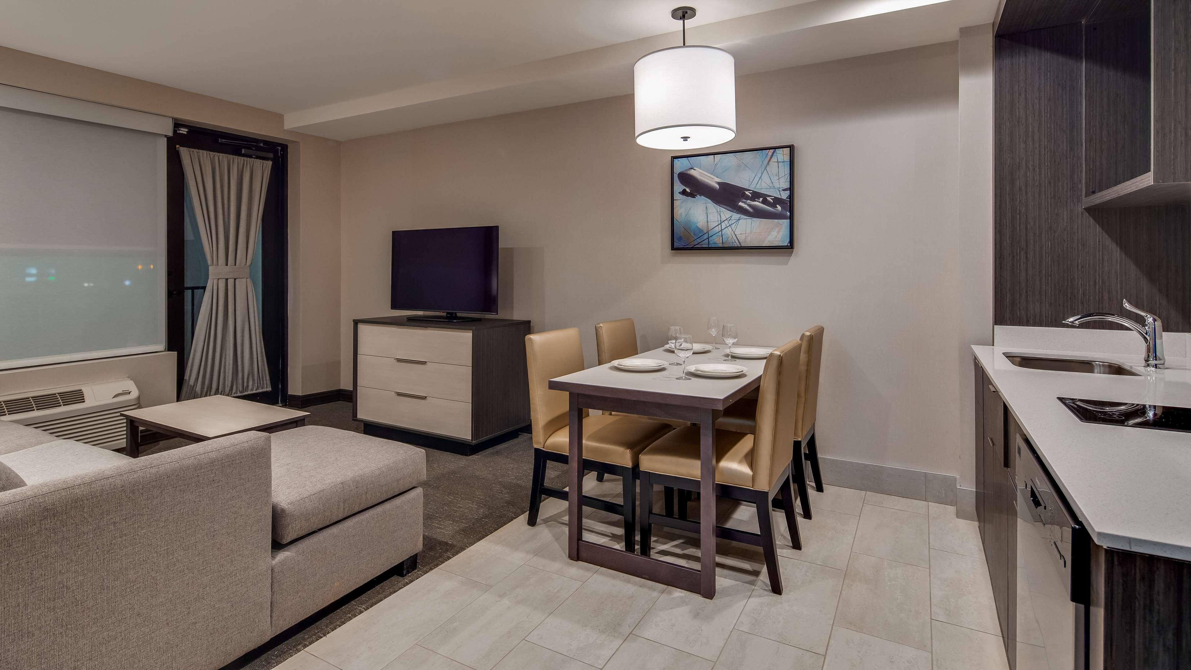 Best Western Plus Executive Residency Rigby'S Water World Hotel Warner Robins Esterno foto